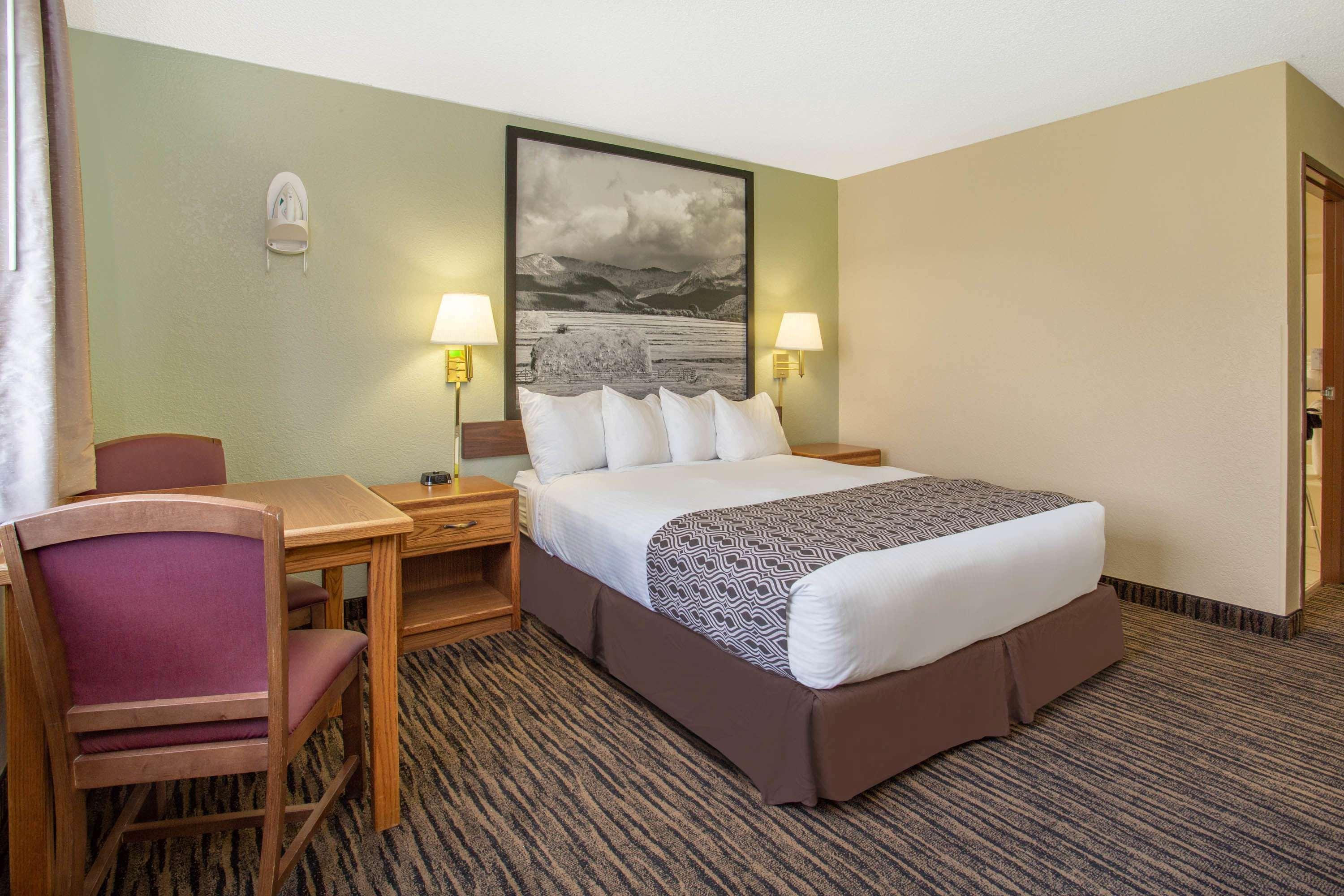 Hotel Super 8 By Wyndham Lewistown Esterno foto