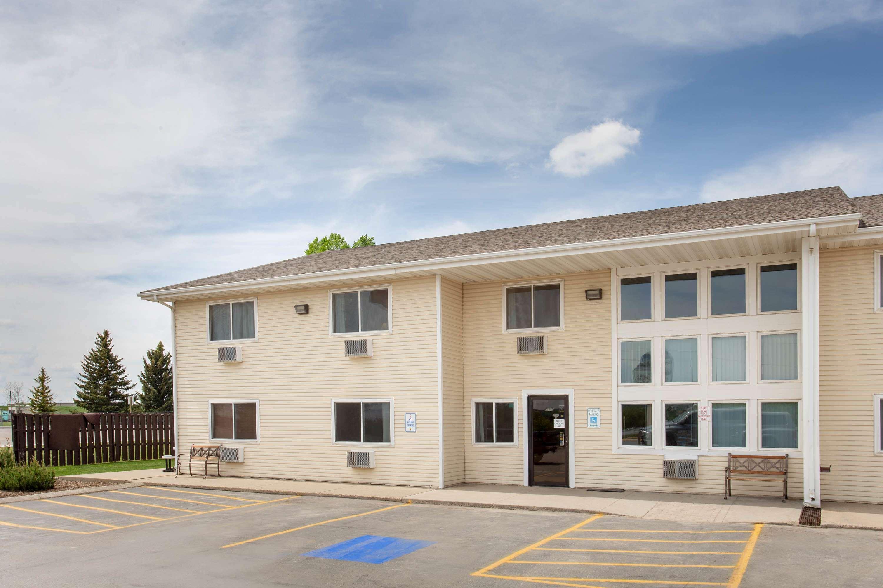 Hotel Super 8 By Wyndham Lewistown Esterno foto